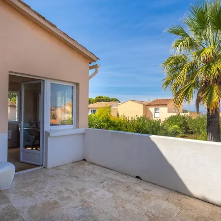 Holiday home La Maison Du Port By Interhome Le Brusc
