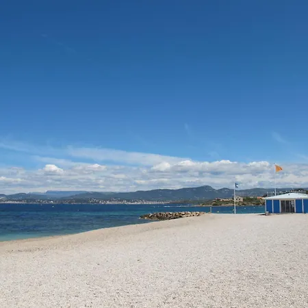 La Maison Du Port By Interhome