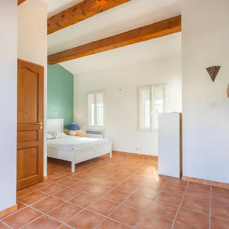 La Maison Du Port By Interhome
